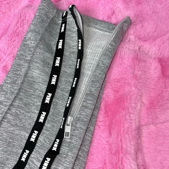 VICTORIA SECRET PINK SWEATPANTS - Picture 4 of 5